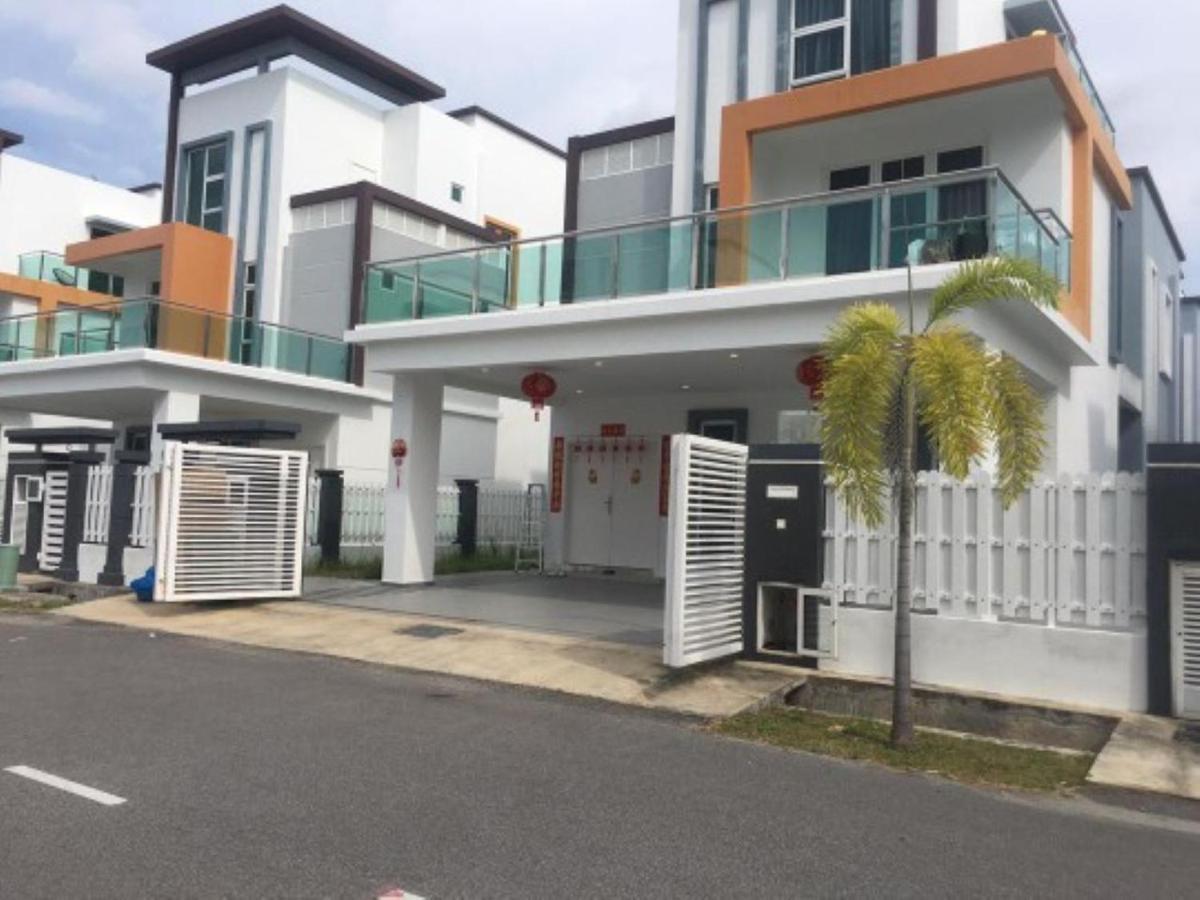 My Home Kayangan Villa Malacca C10 エクステリア 写真