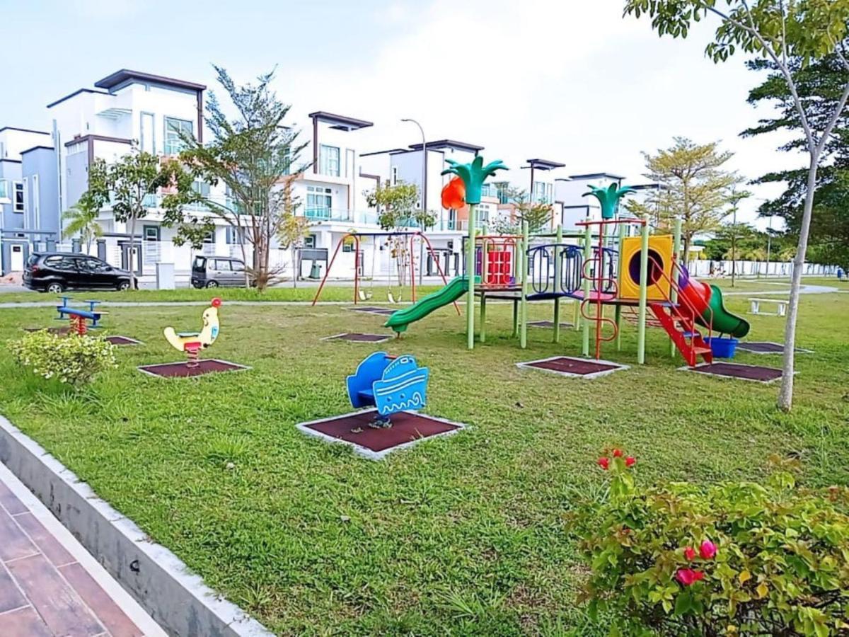 My Home Kayangan Villa Malacca C10 エクステリア 写真